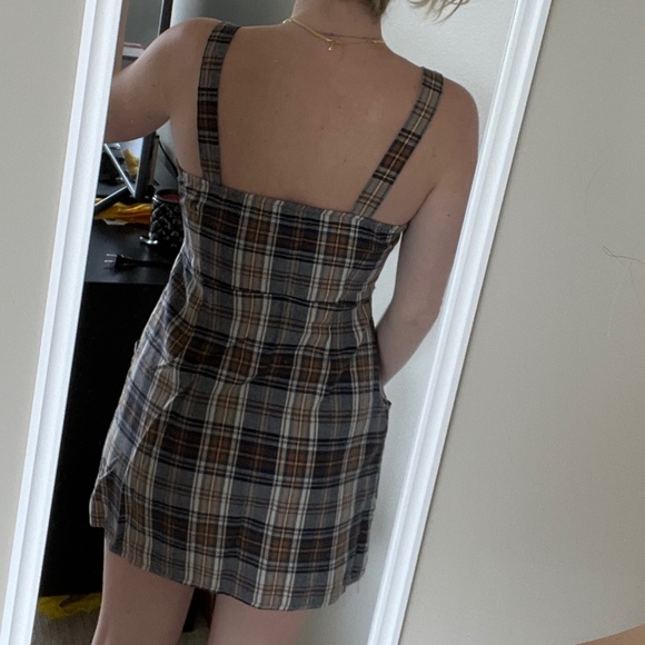 Dress - Picture 3 of 5